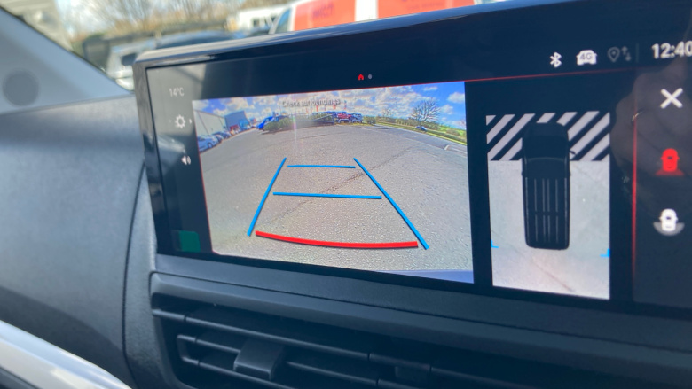 Vauxhall Vivaro L2 Diesel 2.2 Turbo D 150 Pro H1 Van